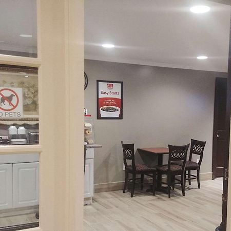 Econo Lodge Milldale - Southington Εξωτερικό φωτογραφία