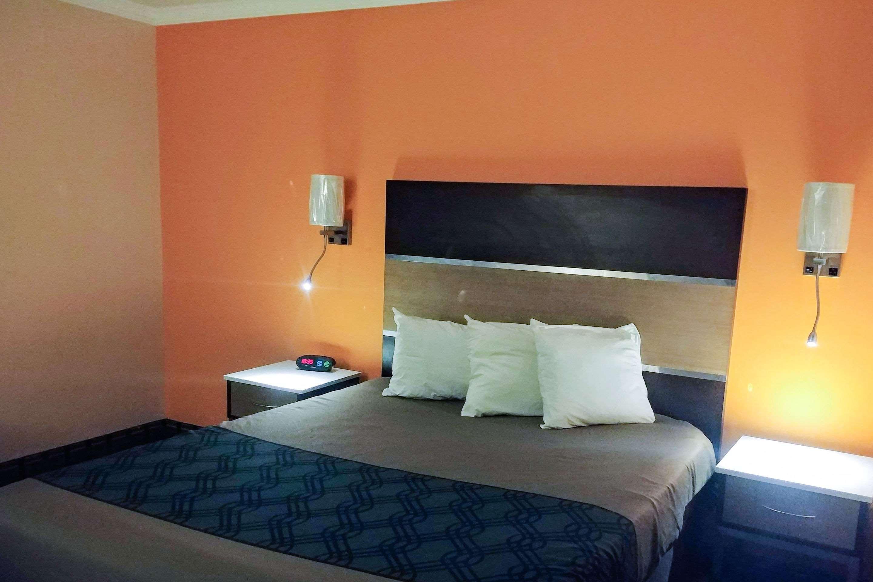 Econo Lodge Milldale - Southington Εξωτερικό φωτογραφία